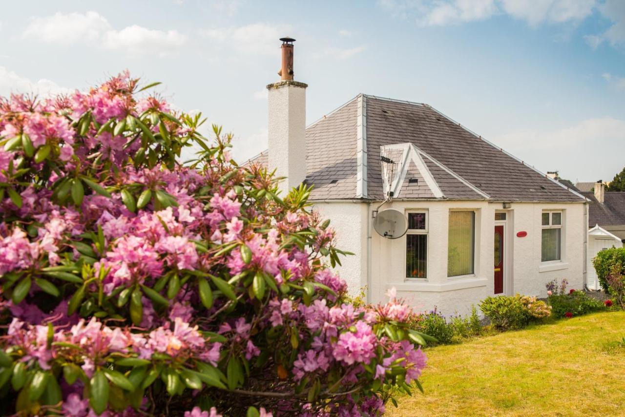 Luxury Super Central Cottage With A Hot Tub/ Gym Portree Exterior photo